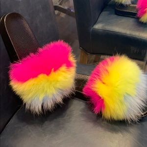 Real fox fur slippers